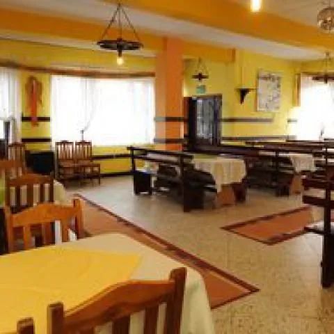  Ośrodek wczasowo-kolonijny GROŃ  Biały Dunajec