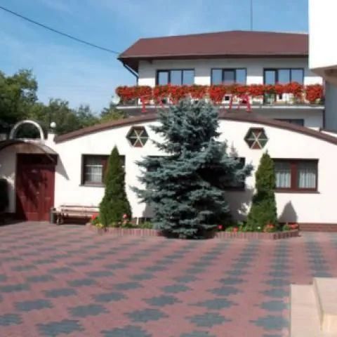 Kompleks Restauracyjno-Noclegowy FANTAZJA Łódź