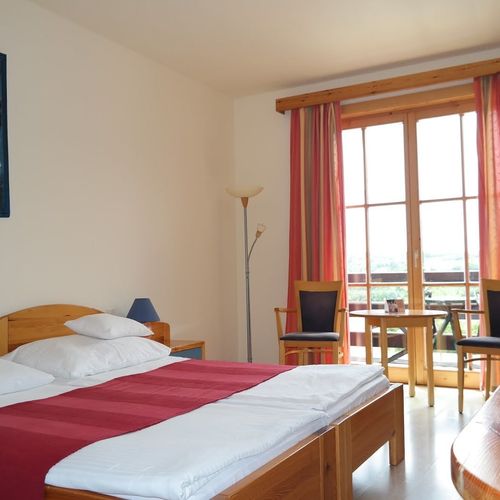 Camera twin standard cu balcon