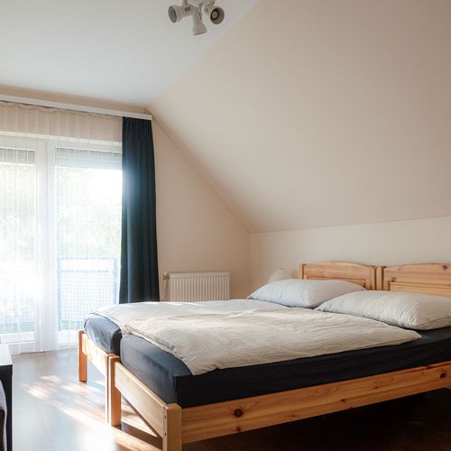Rodinný Apartman s balkónem pro 4 os. se 2 ložnicemi