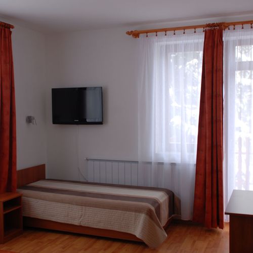 Camera dubla cu balcon cu baie