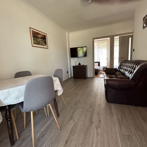 Apartament 4-osobowy Przyjazny podróżom rodzinnym z widokiem na ogród z 2 pomieszczeniami sypialnianymi (możliwa dostawka)