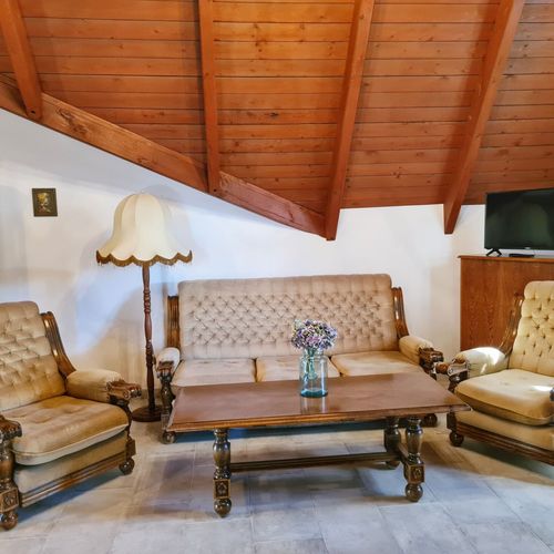 Apartman s klimatizací pro 4 os. se 2 ložnicemi s výhledem do zahrady