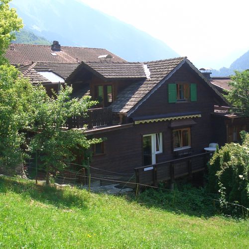 Camera cu balcon cu baie pentru 8 pers. (se poate solicita pat suplimentar)
