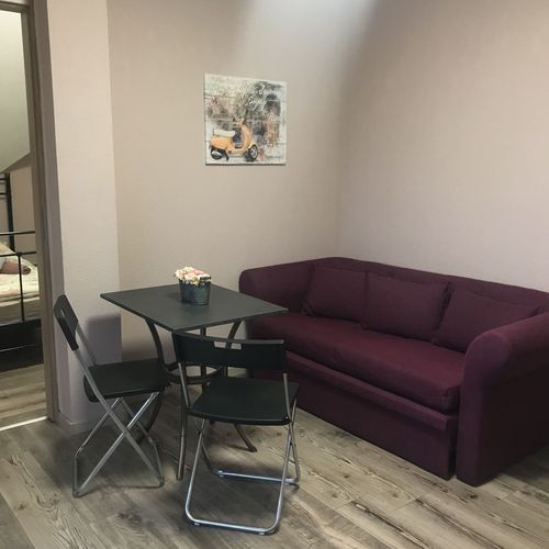 Apartament la etaj cu balcon cu 1 camera pentru 4 pers.