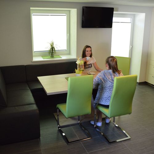 Apartament 5-osobowy na parterze z panoramą z 2 pomieszczeniami sypialnianymi