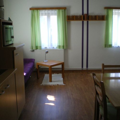 Apartament 2-osobowy z łazienką z własną kuchnią z 1 pomieszczeniem sypialnianym (możliwa dostawka)