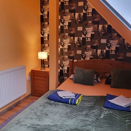 Apartament 2-osobowy na poddaszu Romantyczny z 1 pomieszczeniem sypialnianym