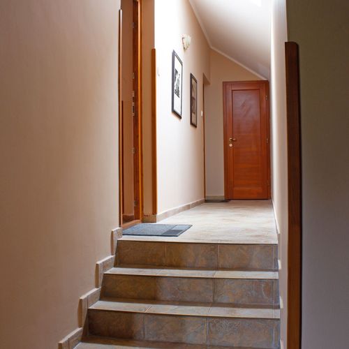 Apartament 4-osobowy Family z antresolą z 1 pomieszczeniem sypialnianym