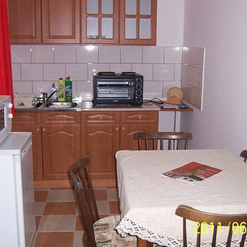 Apartament family la parter cu 2 camere pentru 5 pers.