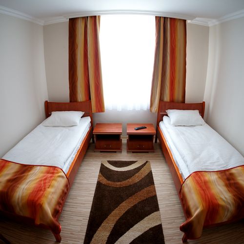 Apartament standard la parter cu 1 camera pentru 2 pers.