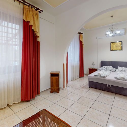 Apartament cu balcon cu 1 camera pentru 2 pers. (se poate solicita pat suplimentar)