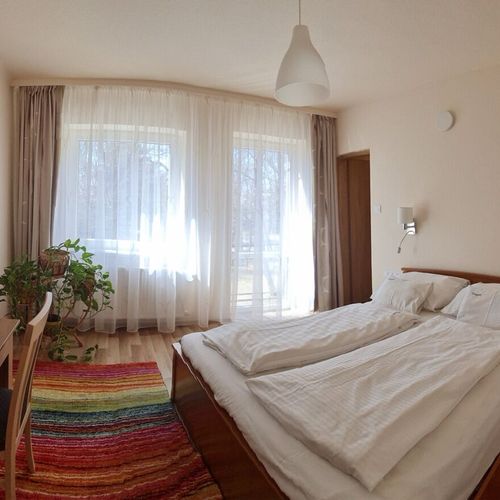 Apartament cu terasă cu vedere spre grădină cu 1 camera pentru 3 pers.