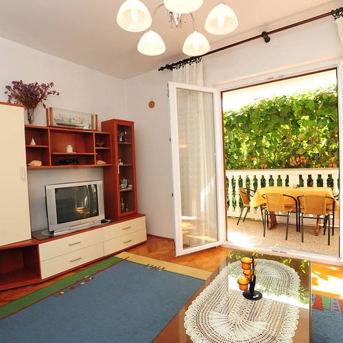 Apartament 4-osobowy na piętrze Family z 2 pomieszczeniami sypialnianymi (możliwa dostawka)