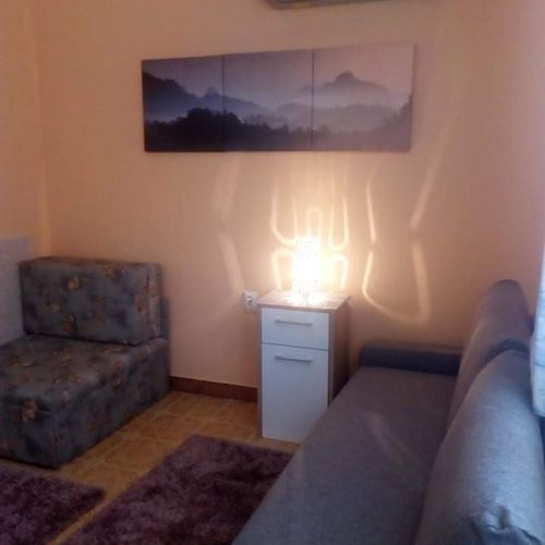 Apartament la parter cu grădină cu 2 camere pentru 6 pers.