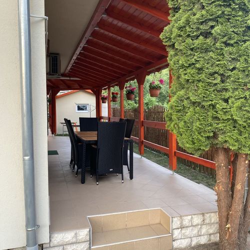 Apartament deluxe exclusive cu 3 camere pentru 6 pers.
