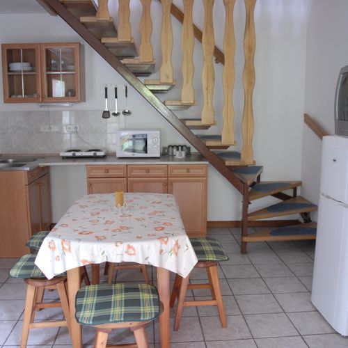 Apartament family întreaga unitate cu 1 camera pentru 5 pers.