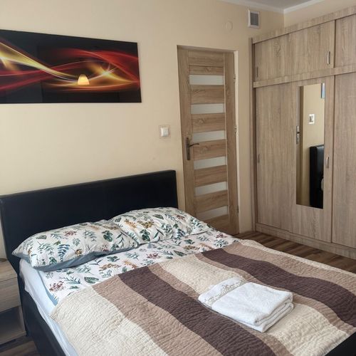 Apartament studio family cu 2 camere pentru 4 pers.