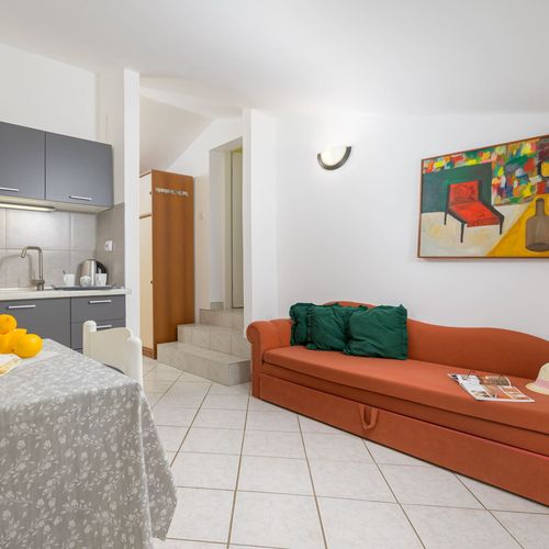 Apartament a3 cu vedere spre grădină cu 1 camera pentru 2 pers.