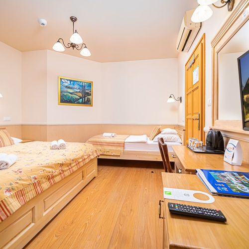 Apartman s klimatizací pro 6 os. s 1 ložnicí na poschodí