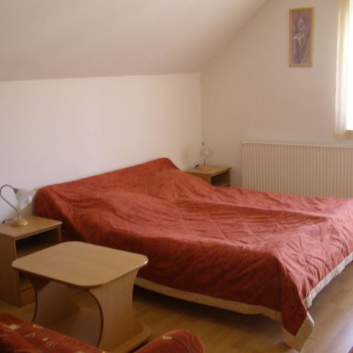 Apartament 4-osobowy Komfort z balkonem z 1 pomieszczeniem sypialnianym
