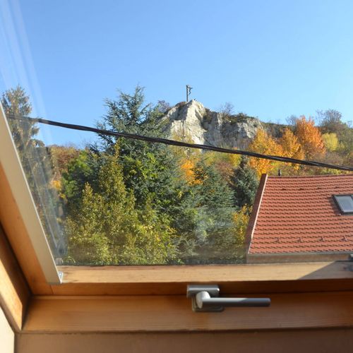 Apartament romantică întreaga unitate cu 2 camere pentru 5 pers.