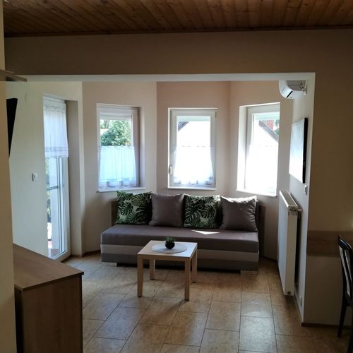 Apartament cu balcon cu 2 camere pentru 4 pers.