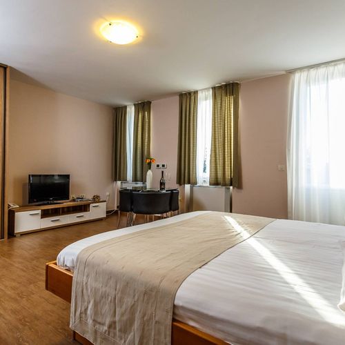 Apartament studio cu vedere spre mare cu 1 camera pentru 2 pers.