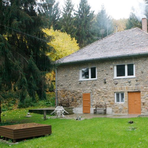 Apartament standard cu vedere spre grădină cu 1 camera pentru 2 pers. (se poate solicita pat suplimentar)