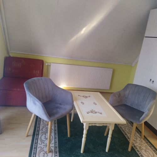 Pokój 2-osobowy na piętrze z balkonem (możliwa dostawka)