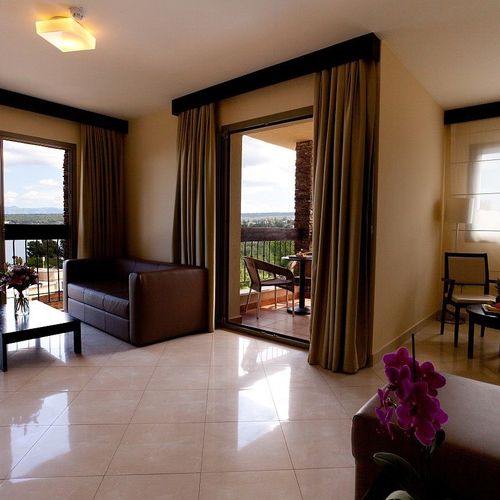 Pokój 4-osobowy Family z widokiem na morze (możliwa dostawka)