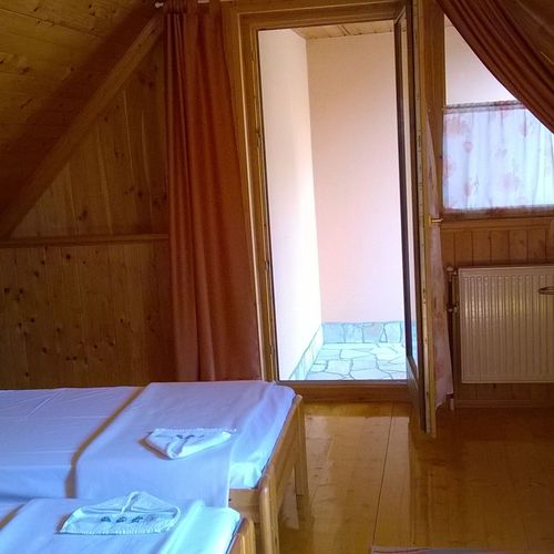 Apartament sunlight cu grădină cu 2 camere pentru 4 pers.