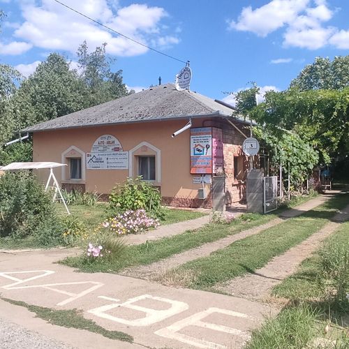 Domek letniskowy 4-osobowy cały dom z dostępem do ogrodu