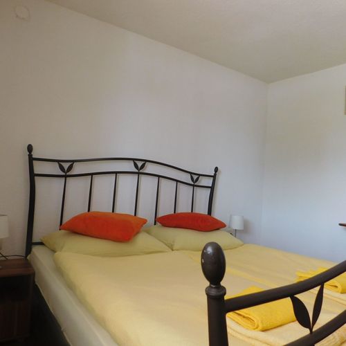 Apartament classic cu 1 camera pentru 2 pers. (se poate solicita pat suplimentar)