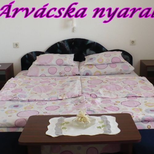 Casă de vară pentru 7 pers. (se inchirieaza doar integral)