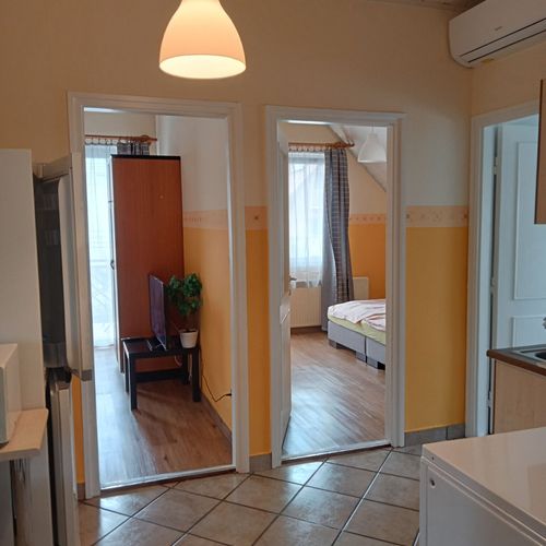 Apartament familial(ă) la etaj cu 2 camere pentru 5 pers.
