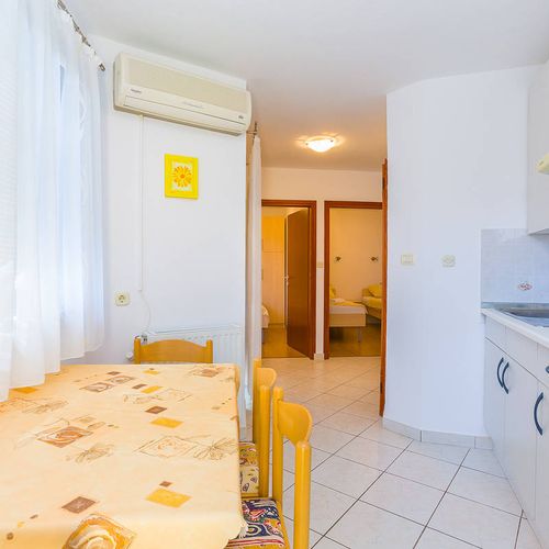 "C" Apartman pro 4 os. se 2 ložnicemi přízemní