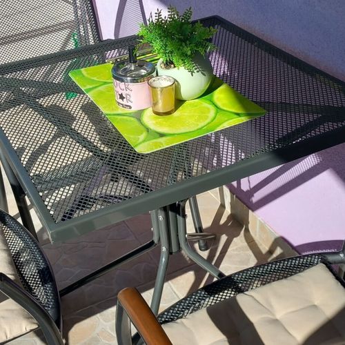 Apartament 3-osobowy na parterze "A" z 1 pomieszczeniem sypialnianym