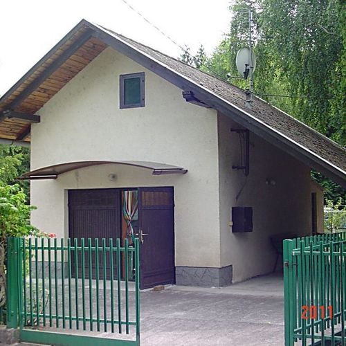 Cabană pentru 3 pers. (se inchirieaza doar integral)