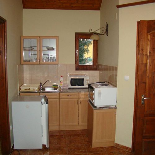 Apartament 4-osobowy z łazienką z dostępem do ogrodu z 1 pomieszczeniem sypialnianym