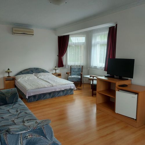 Lux Apartman pro 4 os. s 1 ložnicí na poschodí (s možností přistýlky)
