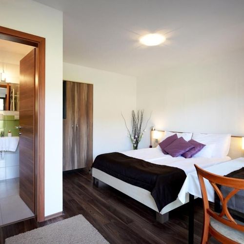 Apartament la parter cu 1 camera pentru 2 pers.