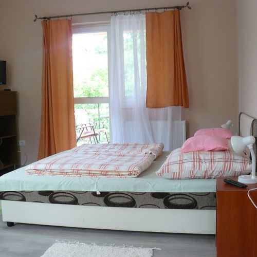 Apartament cu terasă cu panoramă cu 1 camera pentru 3 pers. (se poate solicita pat suplimentar)