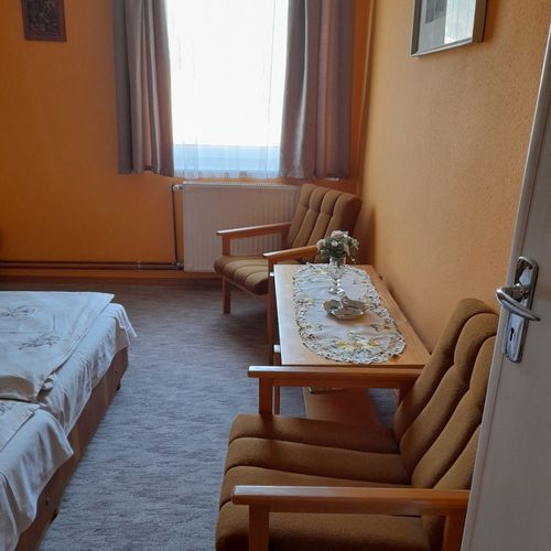 Apartament familial(ă) la mansardă cu 3 camere pentru 6 pers.