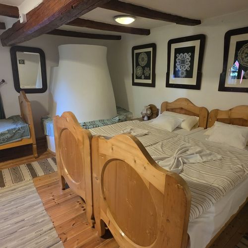 Casa rustică classic cu vedere spre grădină pentru 3 pers. (se inchirieaza doar integral)