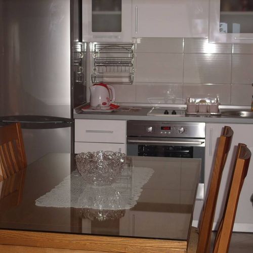Apartament cu vedere parțială spre mare a cu 1 camera pentru 4 pers.