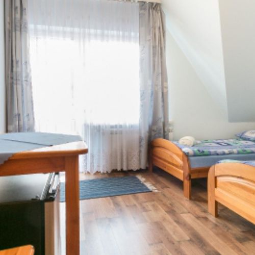 Pokój 2-osobowy z łazienką ze wspólnym aneksem kuchennym