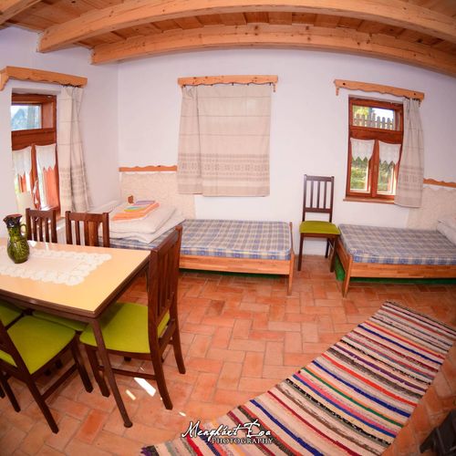 Apartament 7-osobowy z własną kuchnią z widokiem na ogród z 3 pomieszczeniami sypialnianymi
