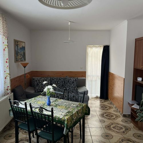 Rodinný Apartman pro 2 os. s 1 ložnicí přízemní (s možností přistýlky)