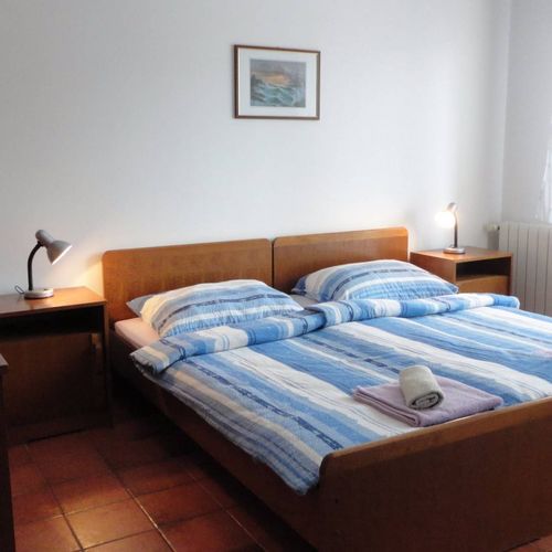 Apartament studio cu vedere spre grădină cu 1 camera pentru 2 pers.